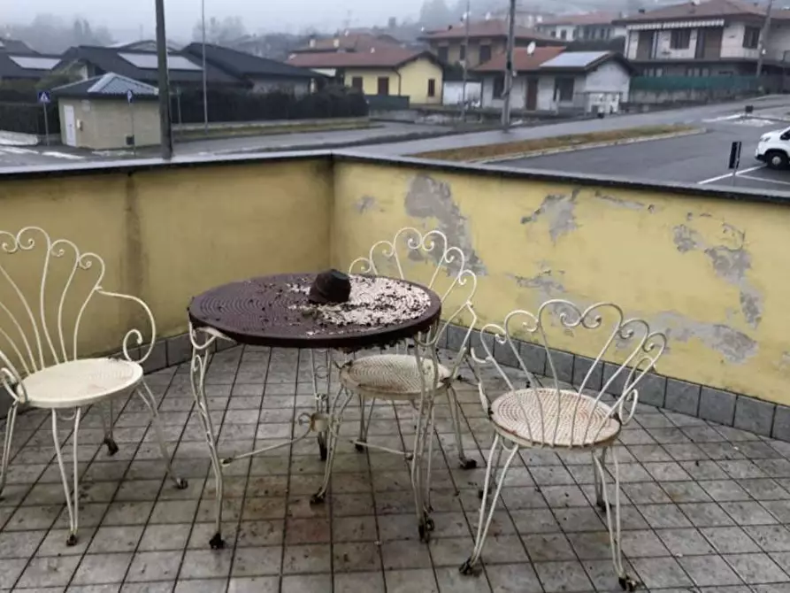 Immagine 23 di Appartamento in vendita  in Via Genova  117/1 a Mercallo