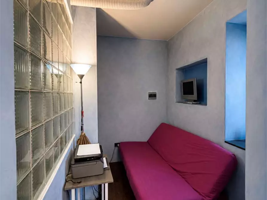 Immagine 13 di Appartamento in vendita  in Via Monte Pasubio  6 a Sangiano