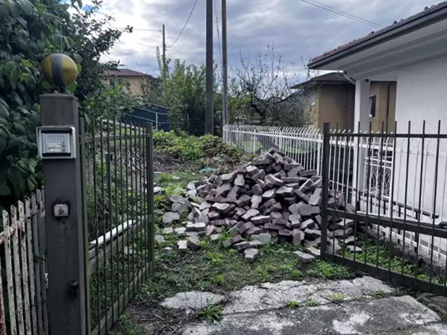 Immagine 6 di Appartamento in vendita  in Via della chiesa  10 a Luino