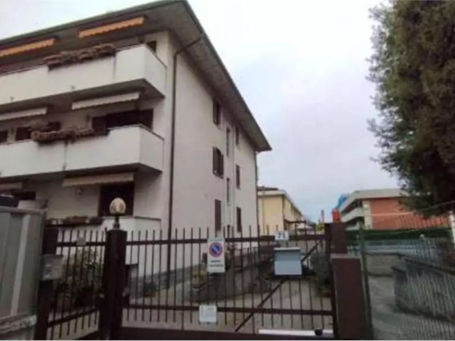 Immagine 2 di Appartamento in vendita  in Via Contardo Ferrini 71 bis a Busto Arsizio