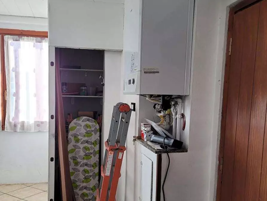 Immagine 4 di Appartamento in vendita  in Via Mazza  7 a Guanzate