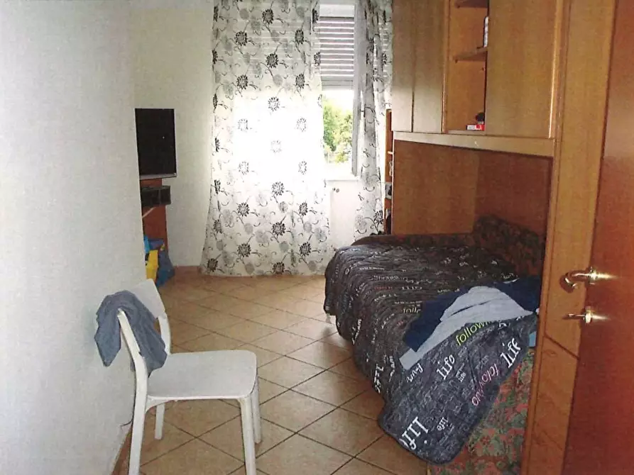 Immagine 13 di Appartamento in vendita  in Via Niccolò Machiavelli 19 a Limbiate