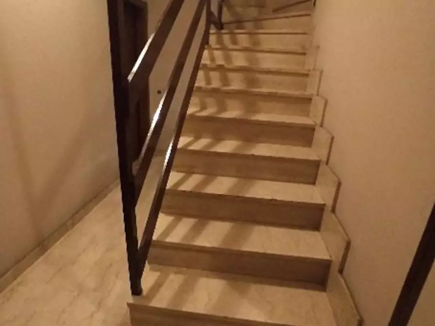 Immagine 7 di Appartamento in vendita  in Via Calabria 7/9 a Arcore
