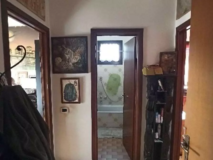Immagine 14 di Appartamento in vendita  in Via Calabria 7/9 a Arcore