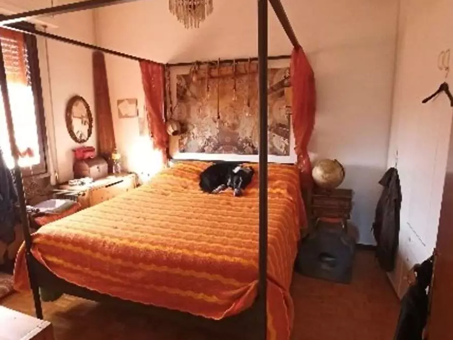 Immagine 15 di Appartamento in vendita  in Via Calabria 7/9 a Arcore