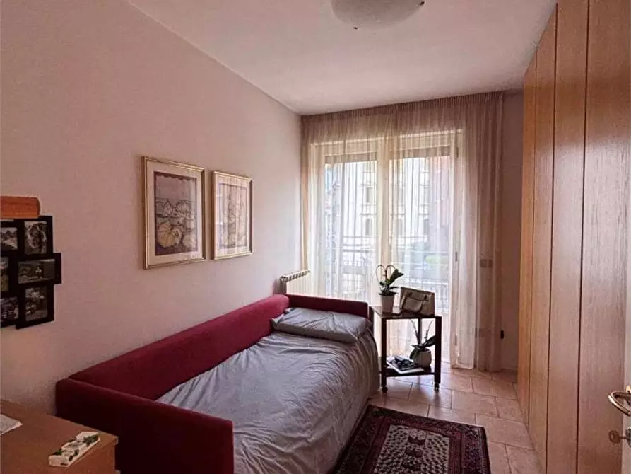 Immagine 10 di Appartamento in vendita  in Corso XXV Aprile1945  72 a Luino