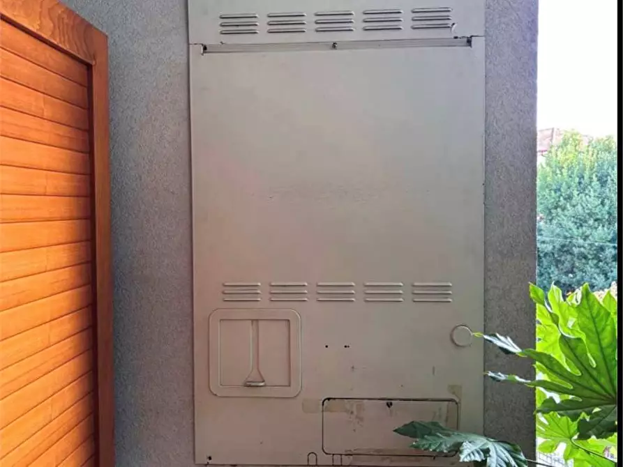 Immagine 14 di Appartamento in vendita  in Corso XXV Aprile1945  72 a Luino