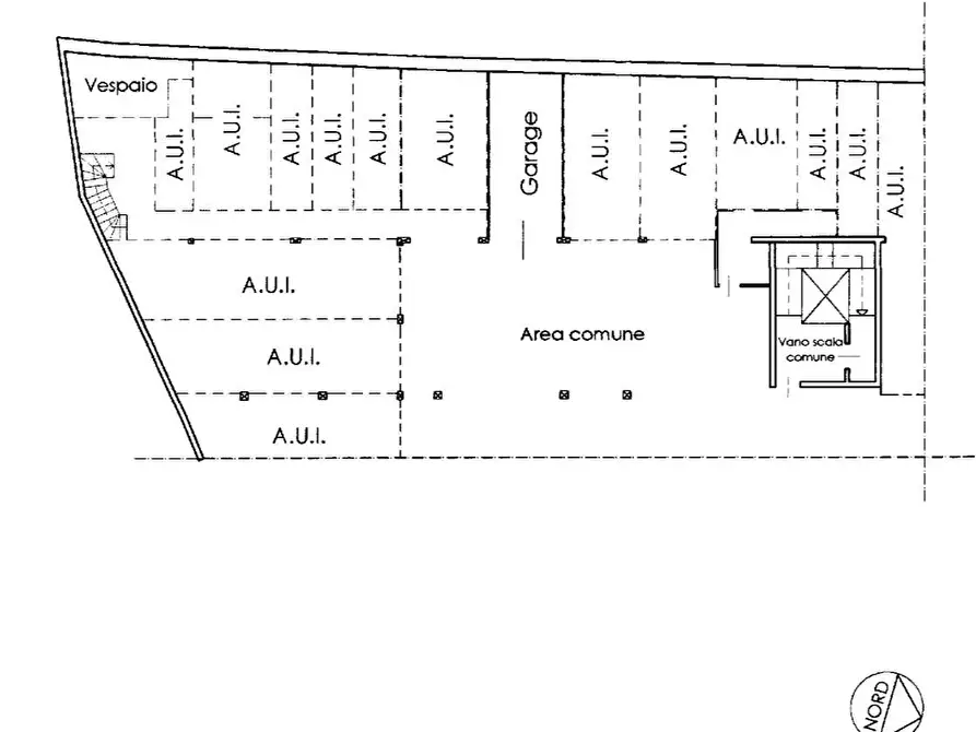 Immagine 20 di Appartamento in vendita  in Corso XXV Aprile1945  72 a Luino