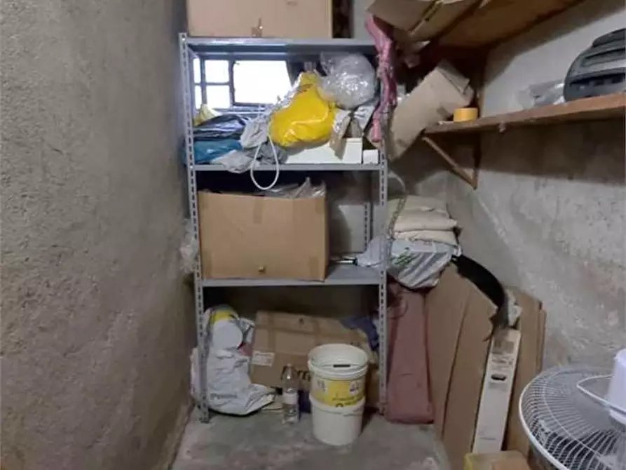 Immagine 14 di Appartamento in vendita  in Via Canova 37 a Gallarate