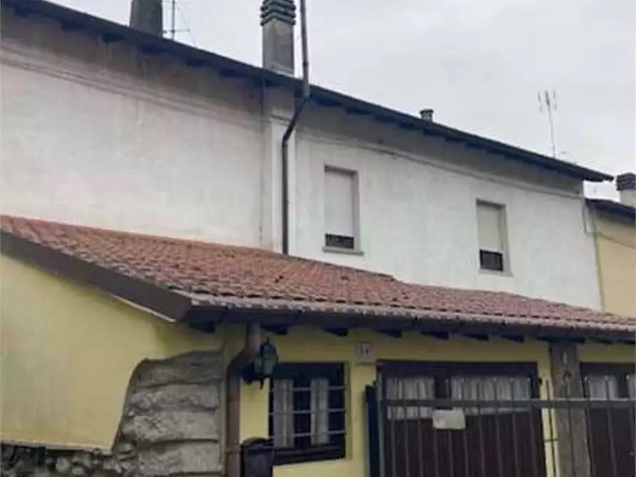 Immagine 2 di Appartamento in vendita  in Via Scaletta 1 a Vergiate