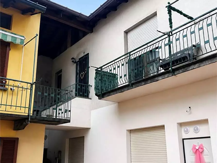 Immagine 4 di Appartamento in vendita  in Via Scaletta 1 a Vergiate