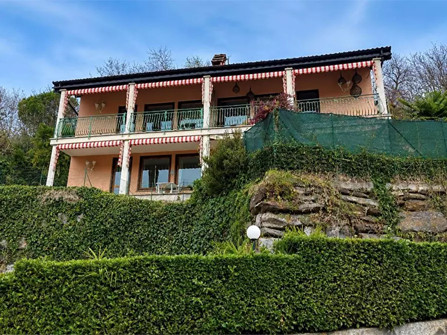 Immagine 1 di Appartamento in vendita  in Via Muceno  7/A a Porto Valtravaglia