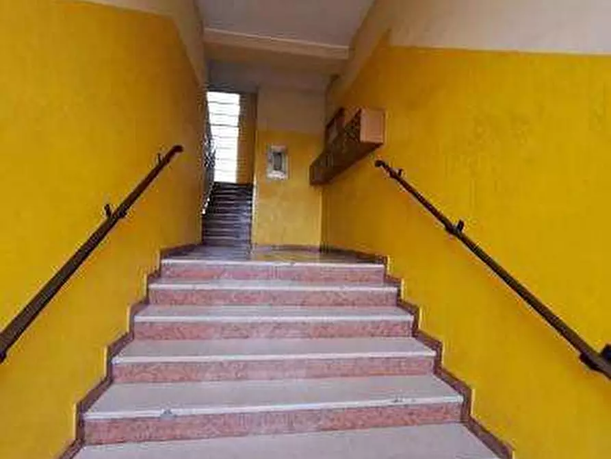 Immagine 4 di Appartamento in vendita  in Piazza Papa Giovanni XXIII  81 a Senago