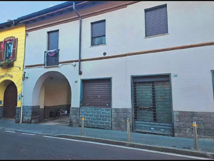 Immagine 3 di Appartamento in vendita  in Via Monsignor Paleari 41 a Pogliano Milanese