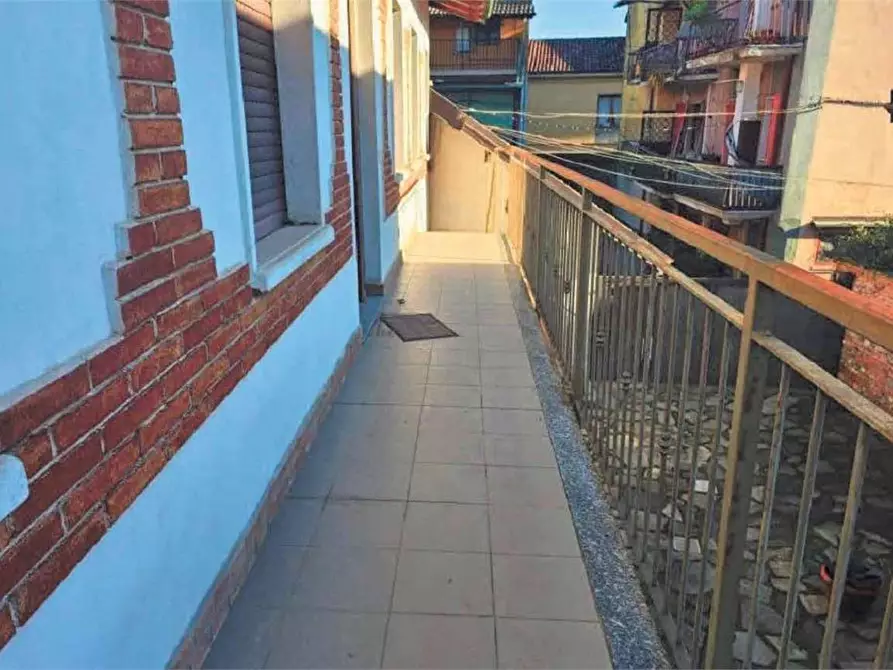Immagine 27 di Appartamento in vendita  in Via Monsignor Paleari 41 a Pogliano Milanese