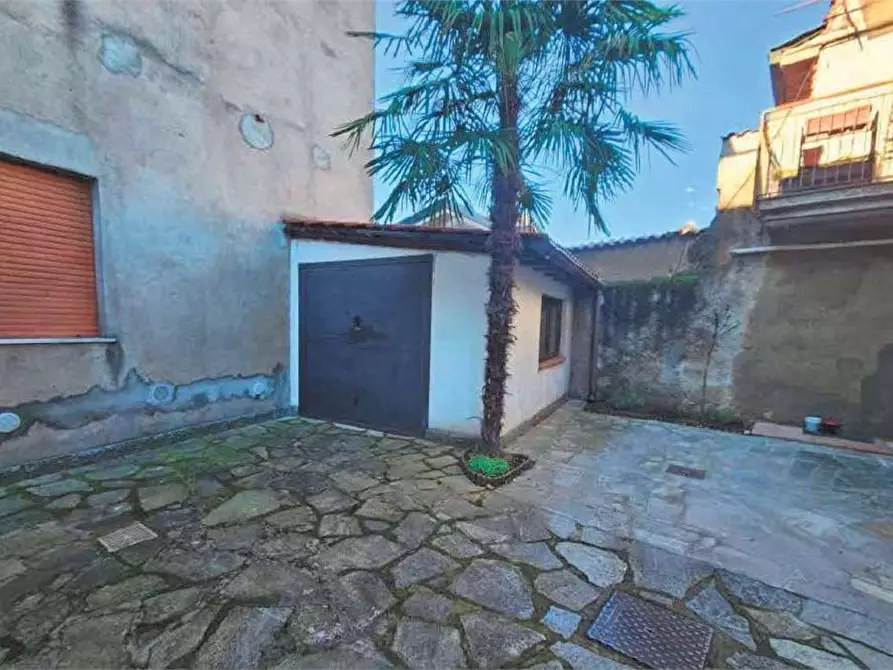 Immagine 30 di Appartamento in vendita  in Via Monsignor Paleari 41 a Pogliano Milanese