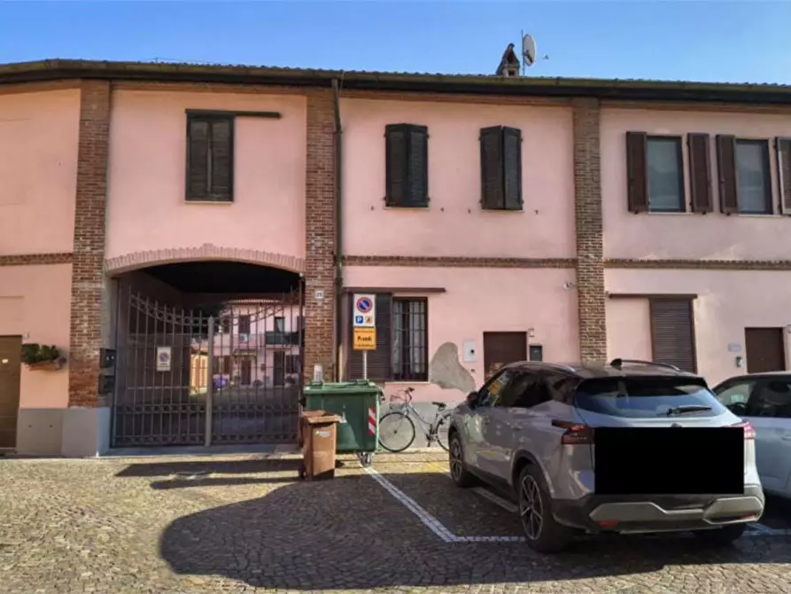 Immagine 3 di Appartamento in vendita  in Via XXV APRILE a Rosate