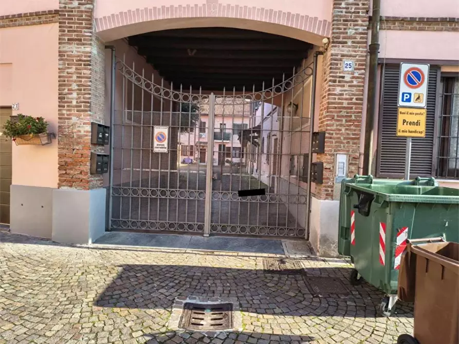 Immagine 4 di Appartamento in vendita  in Via XXV APRILE a Rosate
