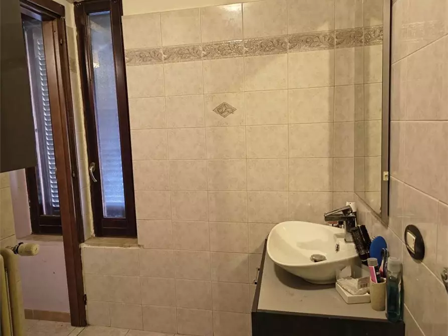 Immagine 16 di Appartamento in vendita  in Via XXV APRILE a Rosate