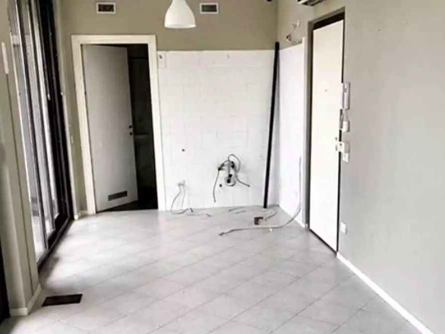 Immagine 2 di Appartamento in vendita  in Via monte grappa 10 a Gerenzano