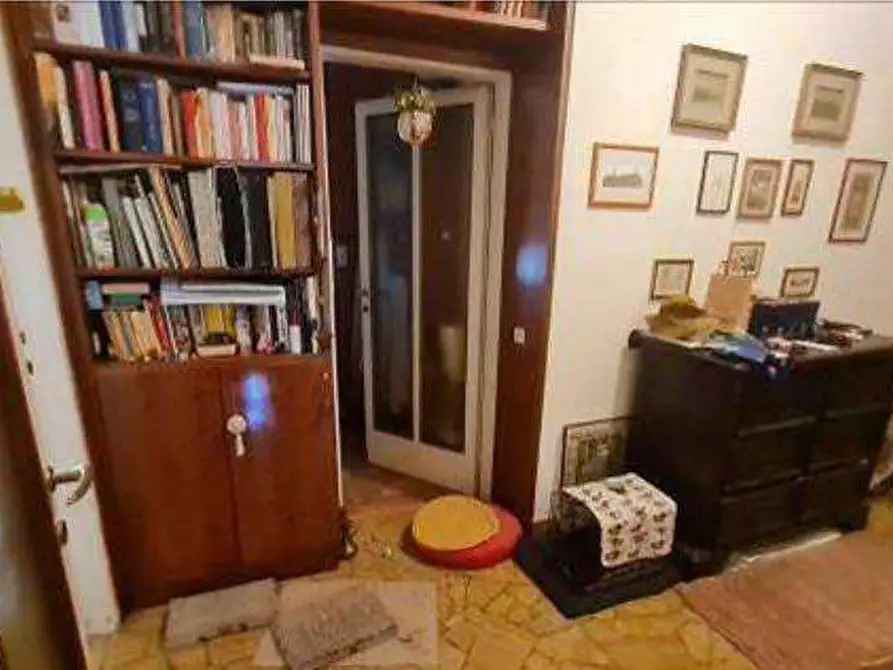 Immagine 9 di Appartamento in vendita  in Piazza Vetra a Milano