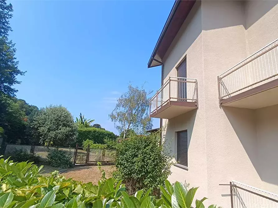 Immagine 10 di Appartamento in vendita  in Via Milano   13 a Orino