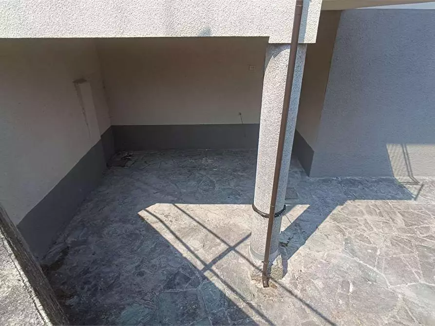 Immagine 21 di Appartamento in vendita  in Via Milano   13 a Orino