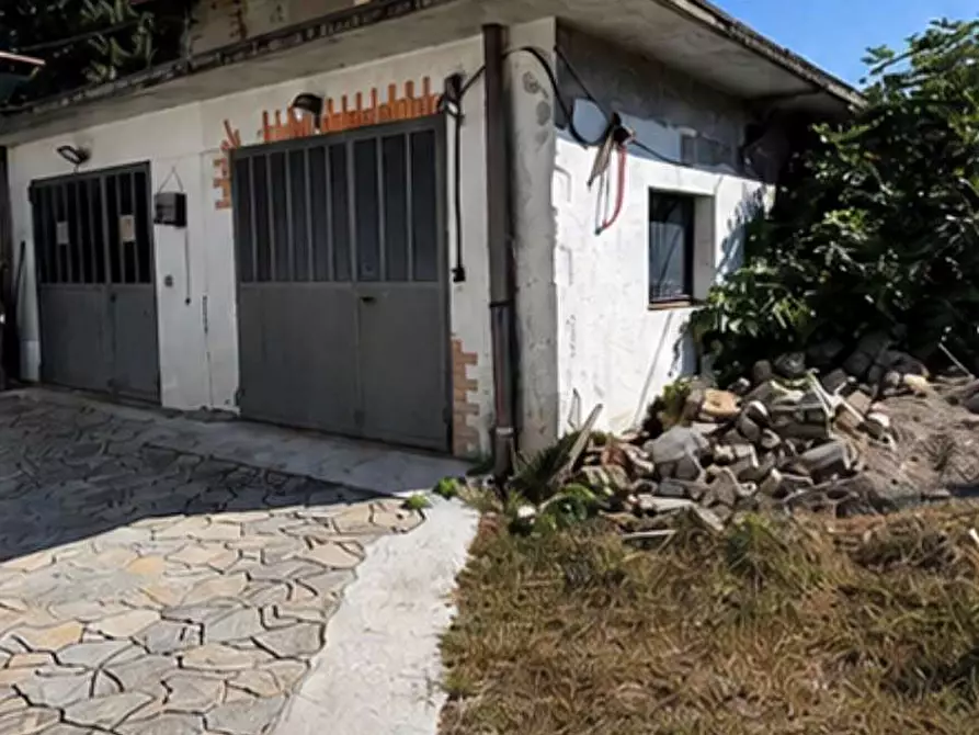 Immagine 14 di Appartamento in vendita  a Mornago