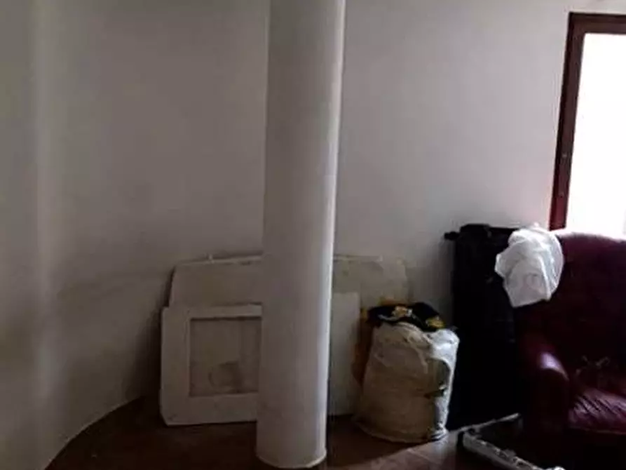 Immagine 9 di Appartamento in vendita  in Via Cardinal Ferrari 12/E a Erba