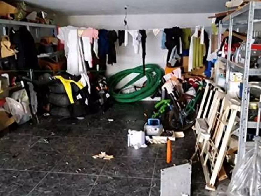 Immagine 10 di Appartamento in vendita  in Via Cardinal Ferrari 12/E a Erba