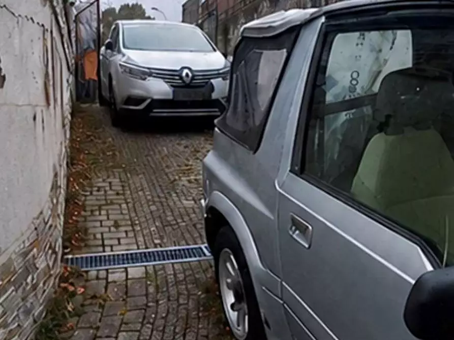 Immagine 11 di Appartamento in vendita  in Via Cardinal Ferrari 12/E a Erba