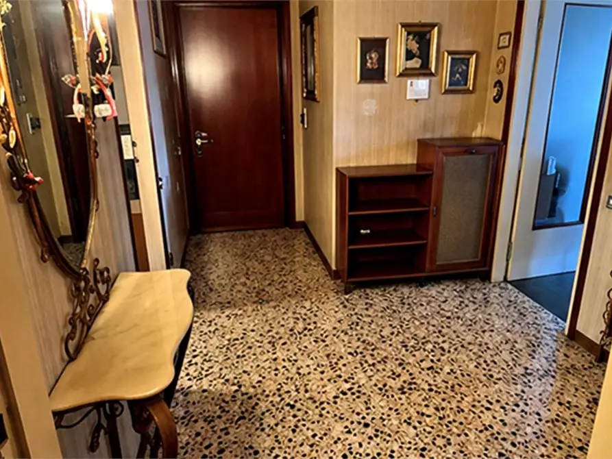 Immagine 3 di Appartamento in vendita  in Via Pier Luigi da Palestrina 17 a Lissone