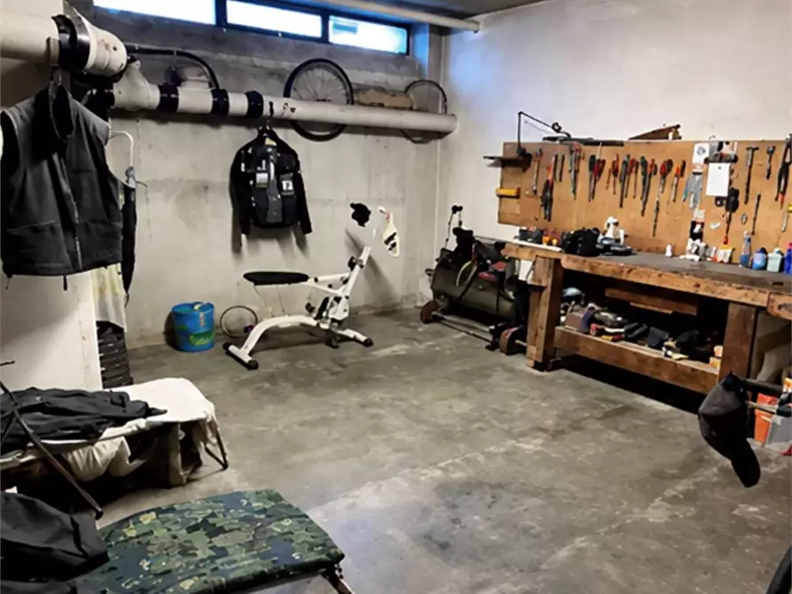 Immagine 10 di Appartamento in vendita  in Via Pier Luigi da Palestrina 17 a Lissone