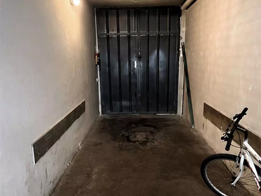 Immagine 13 di Appartamento in vendita  in Via Pier Luigi da Palestrina 17 a Lissone