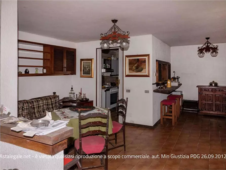 Immagine 7 di Porzione di casa in vendita  in Largo Europa 2 a Caronno Varesino