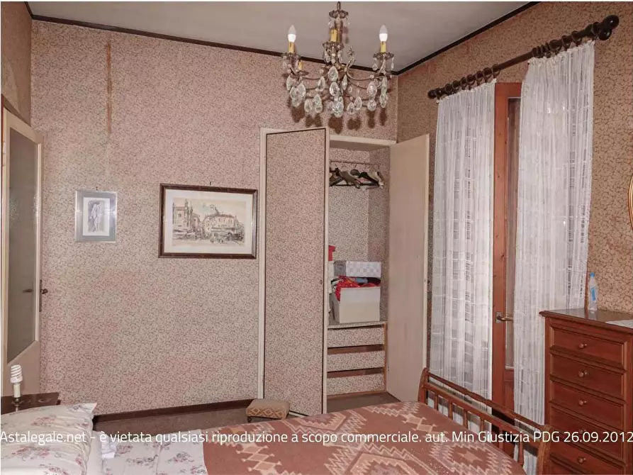 Immagine 19 di Porzione di casa in vendita  in Largo Europa 2 a Caronno Varesino