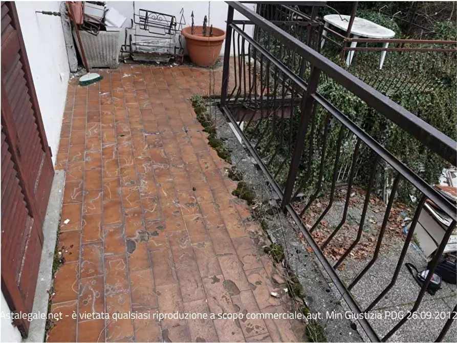 Immagine 21 di Porzione di casa in vendita  in Largo Europa 2 a Caronno Varesino