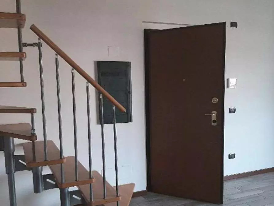 Immagine 13 di Appartamento in vendita  in Via Amilcare Ponchielli a Castellanza