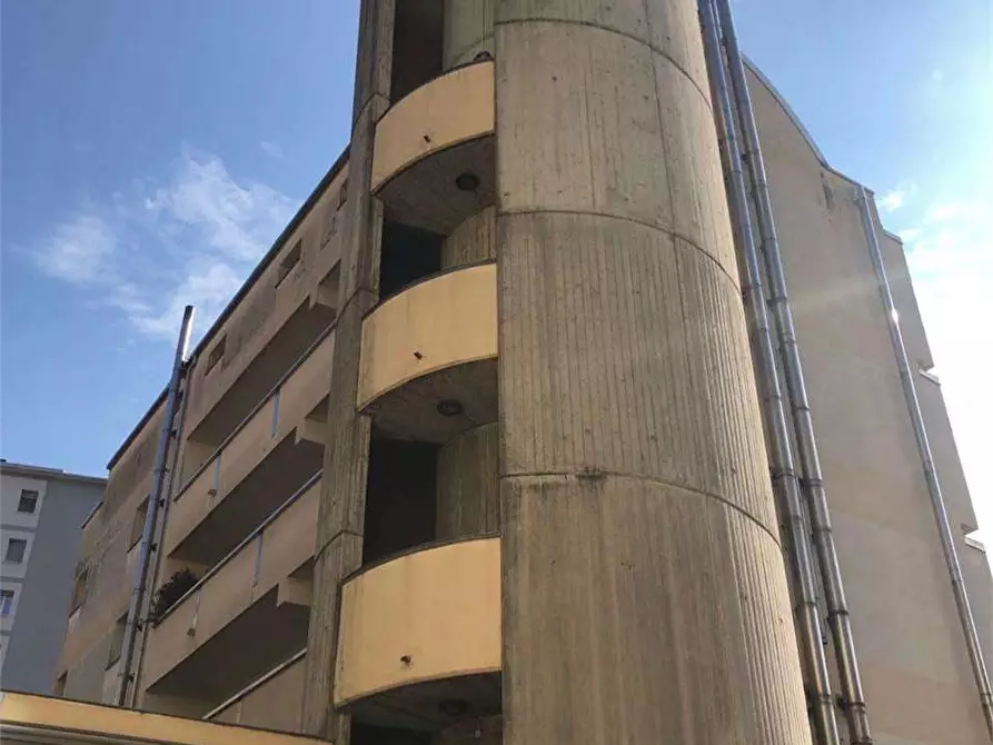 Immagine 4 di Appartamento in vendita  in Via Francesco Anzani 24 a Como