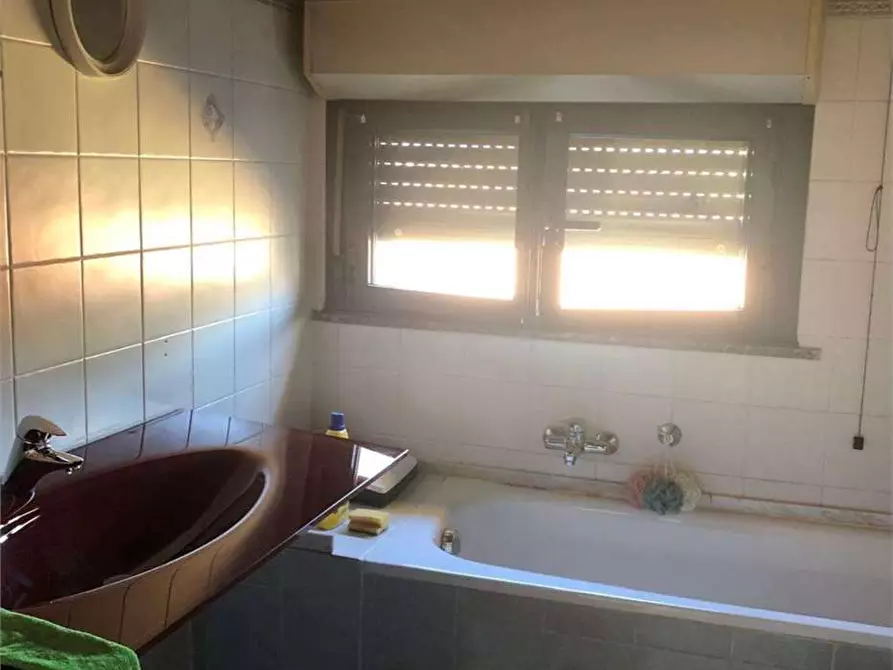 Immagine 17 di Appartamento in vendita  in Via Francesco Anzani 24 a Como