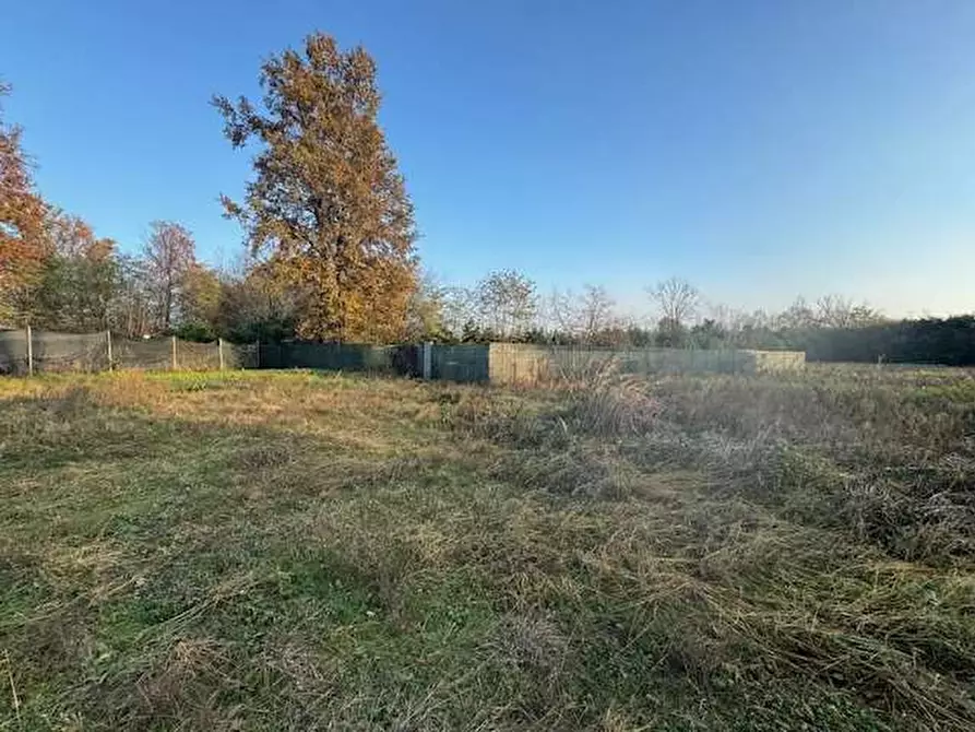 Immagine 1 di Terreno agricolo in vendita  in Via gioacchino rossini a Busto Arsizio