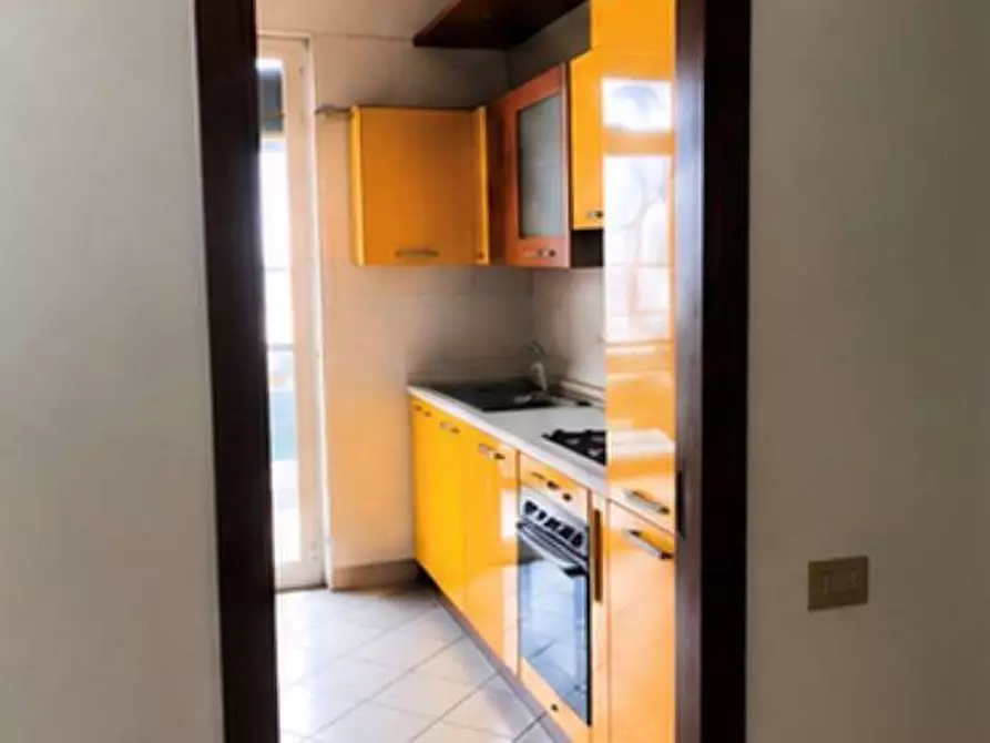 Immagine 5 di Appartamento in vendita  in Localita' Albate - Via Innocenzo Regazzoni 6 a Como
