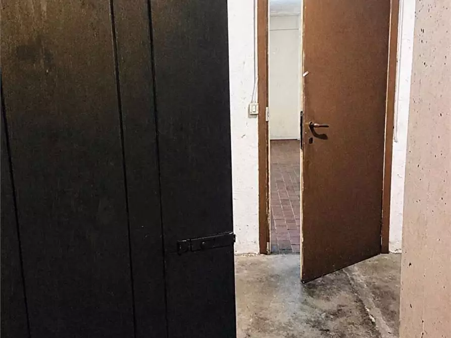 Immagine 16 di Appartamento in vendita  in Localita' Albate - Via Innocenzo Regazzoni 6 a Como