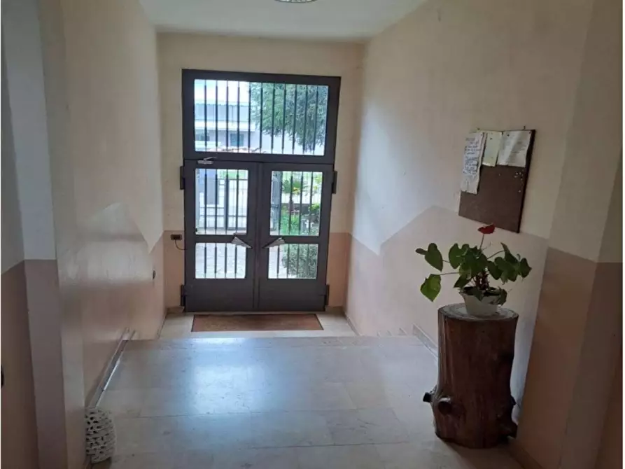 Immagine 2 di Appartamento in vendita  in Via Luigi Cadorna 32 a Turate