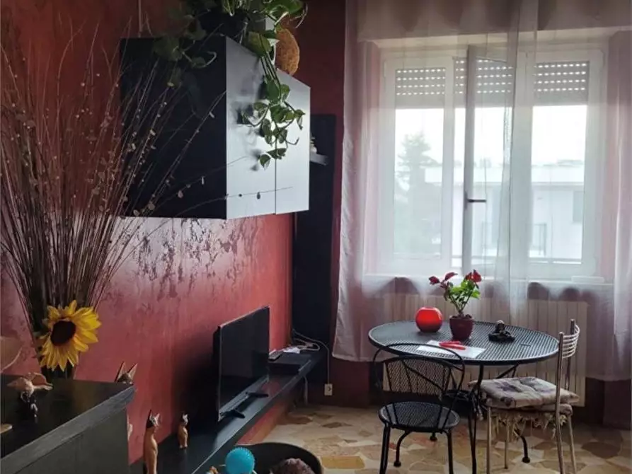 Immagine 5 di Appartamento in vendita  in Via Luigi Cadorna 32 a Turate