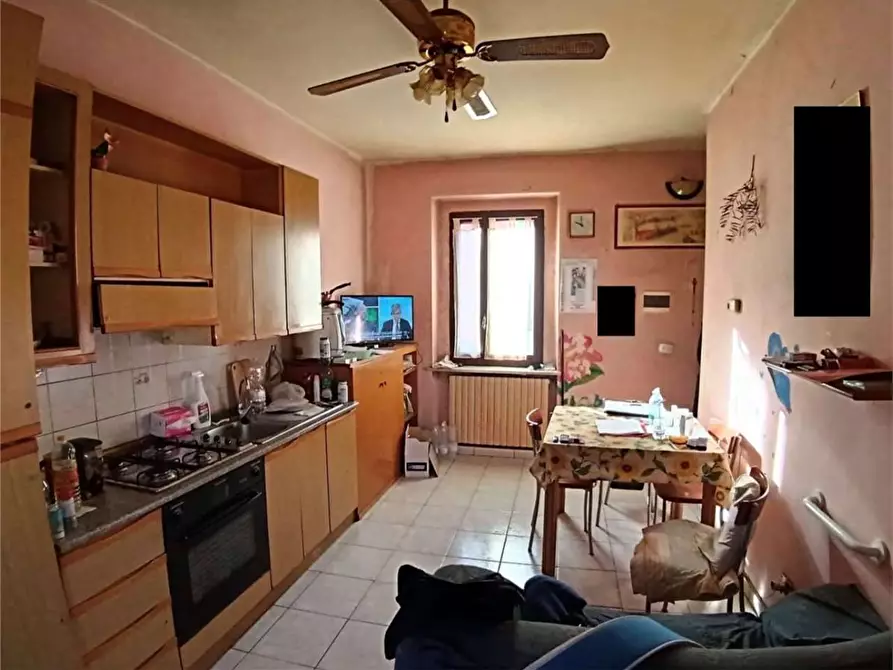 Immagine 4 di Appartamento in vendita  in Via palestro  18 a Busto Arsizio