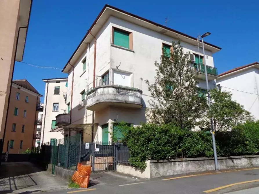 Immagine 2 di Appartamento in vendita  in Via Volturno 36/A a Verona
