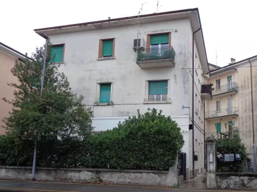 Immagine 7 di Appartamento in vendita  in Via Volturno 36/A a Verona