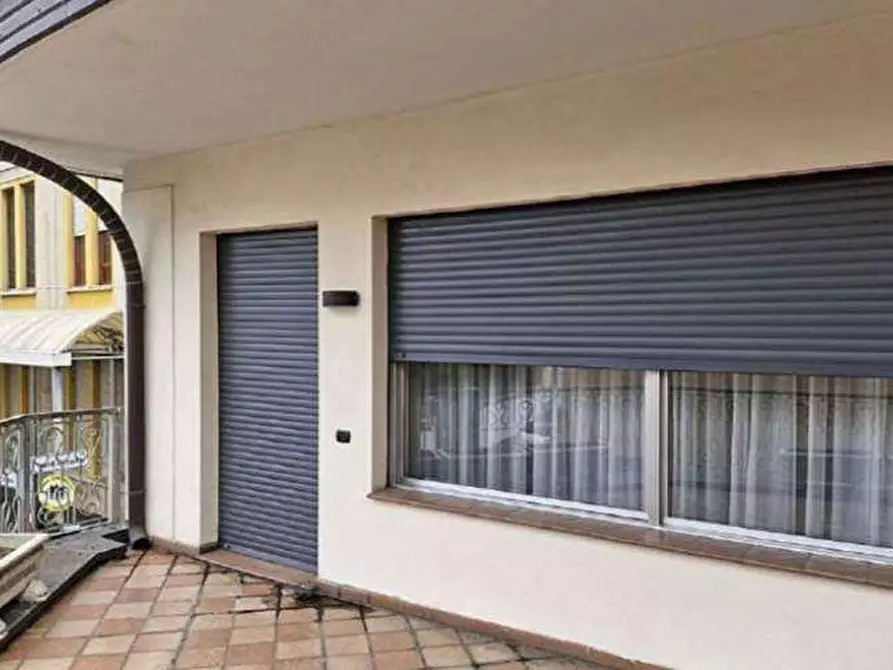 Immagine 11 di Appartamento in vendita  in Via sant'antonio 23 a Castano Primo