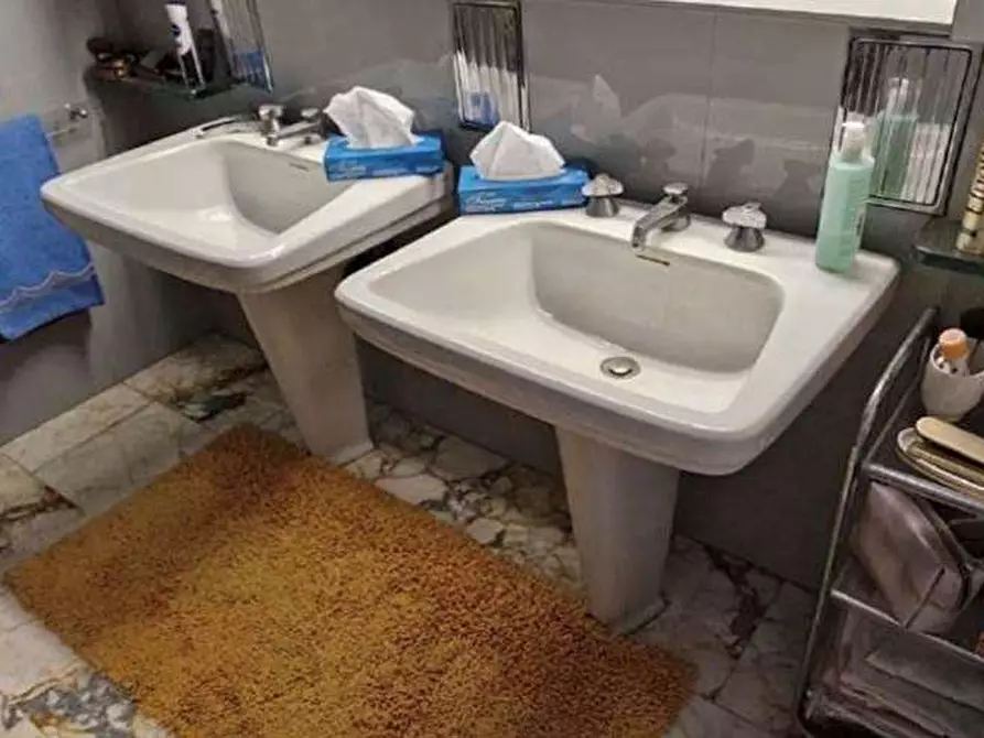Immagine 18 di Appartamento in vendita  in Via sant'antonio 23 a Castano Primo